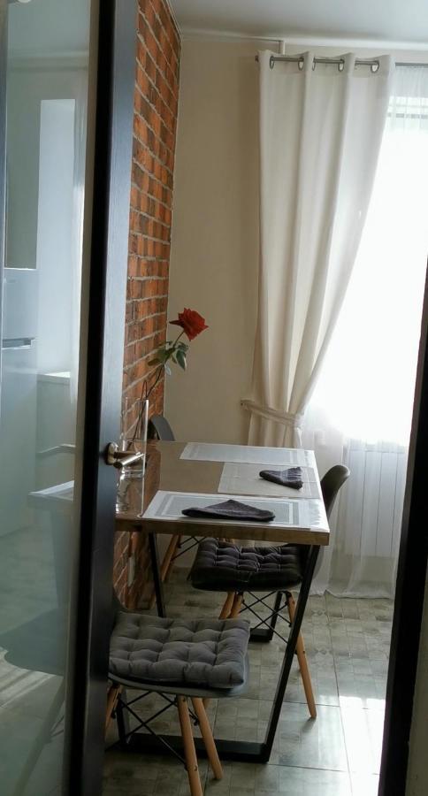 Sadovyy Bulʹvar 16 Shostka Buitenkant foto
